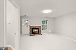 2477 Sugar Mill Way, Herndon, VA 20171 - Photo 4