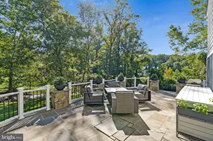1048 Bellview Rd, McLean, VA 22102 - Photo 4