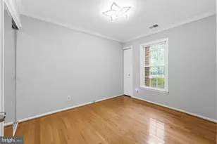 11200 Beaver Trail Ct, Reston, VA 20191 - Photo 10