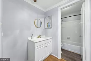 11200 Beaver Trail Ct, Reston, VA 20191 - Photo 16