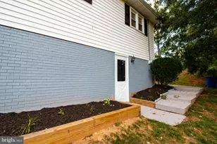 6120 Squire Ln, Alexandria, VA 22310 - Photo 34