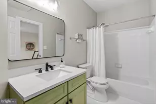 5841 Saddle Downs Pl, Centreville, VA 20120 - Photo 74