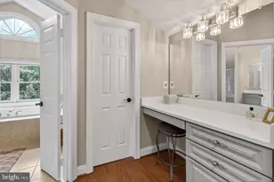 5841 Saddle Downs Pl, Centreville, VA 20120 - Photo 52