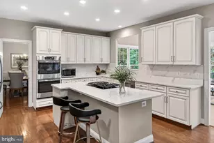 5841 Saddle Downs Pl, Centreville, VA 20120 - Photo 30