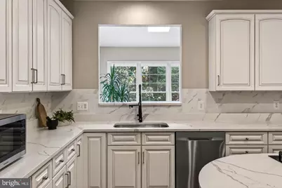 5841 Saddle Downs Place, Centreville, VA 20120 - Photo 26