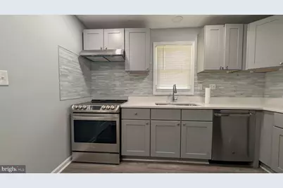 7104 Judith Avenue, Alexandria, VA 22315 - Photo 2