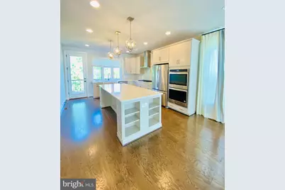 6261 Edsall Road, Alexandria, VA 22312 - Photo 2