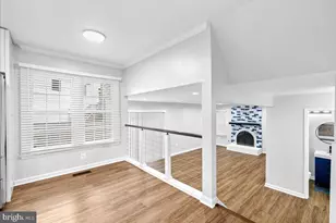 9303 Macswain Pl, Springfield, VA 22153 - Photo 8