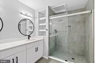 9303 Macswain Pl, Springfield, VA 22153 - Photo 24