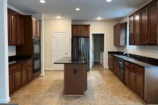 6930 Westlawn Dr, Falls Church, VA 22042 - Photo 18