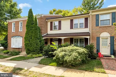 2040 Hopewood Drive, Falls Church, VA 22043 - Photo 2