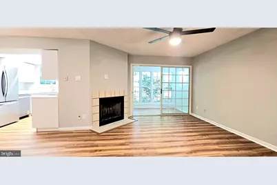 12103 Green Ledge Court #201, Fairfax, VA 22033 - Photo 4