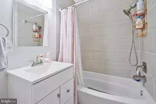 2434 Windbreak Dr, Alexandria, VA 22306 - Photo 18
