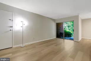 3310 Woodburn Village Dr, Annandale, VA 22003 - Photo 4