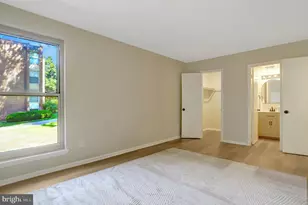 3310 Woodburn Village Dr, Annandale, VA 22003 - Photo 26