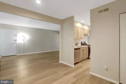 3310 Woodburn Village Drive #11, Annandale, VA 22003 - Photo 16