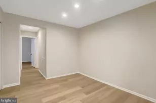 3310 Woodburn Village Dr, Annandale, VA 22003 - Photo 14