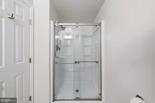6029 Bingley Rd, Alexandria, VA 22315 - Photo 38