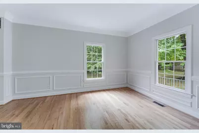 9395 Wolf Trap Creek Court, Great Falls, VA 22066 - Photo 16