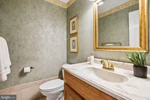 11151 Conestoga Ct, Oakton, VA 22124 - Photo 20