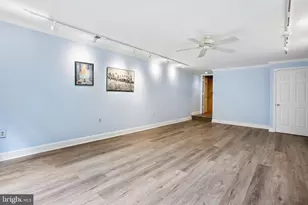 11151 Conestoga Ct, Oakton, VA 22124 - Photo 40