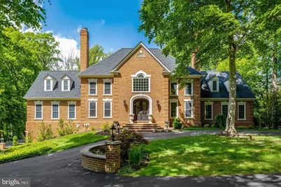 105 Interpromontory Road, Great Falls, VA 22066 - Photo 4