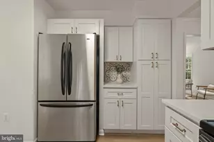 9065 Northedge Dr, Springfield, VA 22153 - Photo 18