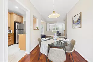 11626A Cavalier Landing Ct, Fairfax, VA 22030 - Photo 12