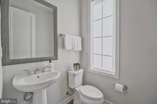 1962 Roland Clarke Pl, Reston, VA 20191 - Photo 18
