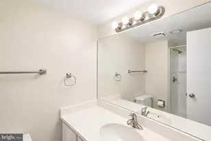 8380 Greensboro Dr, McLean, VA 22102 - Photo 22