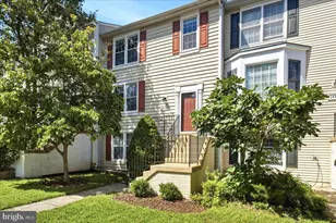 14523 Sully Lake Ct, Centreville, VA 20120 - Photo 2