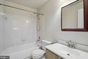 14523 Sully Lake Ct, Centreville, VA 20120 - Photo 30
