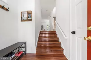 9419 William Kirk Ln, Burke, VA 22015 - Photo 6