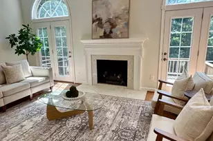 6311 Crooked Oak Ln, Falls Church, VA 22042 - Photo 2