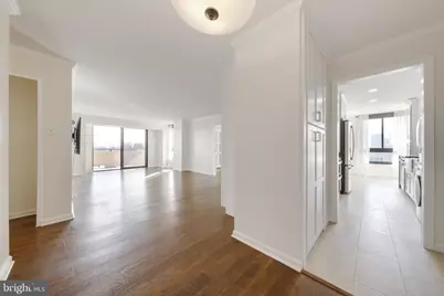 1800 Old Meadow Road #1722, McLean, VA 22102 - Photo 1