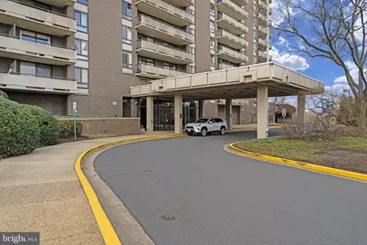 1800 Old Meadow Road #1722, McLean, VA 22102 - Photo 4