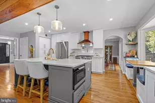 3388 Reedy Dr, Annandale, VA 22003 - Photo 14
