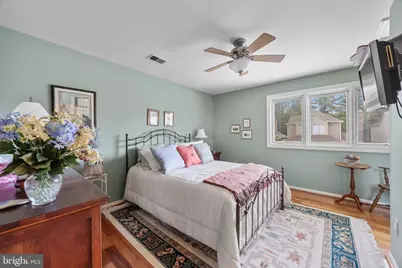 2924 Oakbury Court, Oakton, VA 22124 - Photo 12