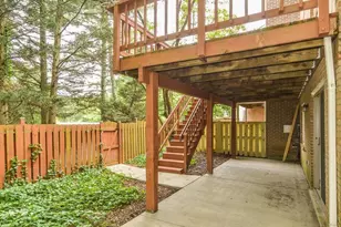 1860 Golf View Ct, Reston, VA 20190 - Photo 14
