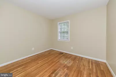 1860 Golf View Court, Reston, VA 20190 - Photo 26