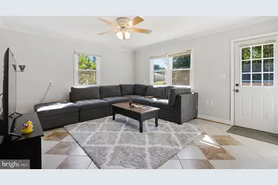 7205 Wayne, Annandale, VA 22003 - Photo 10