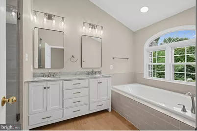 8893 Eagle Rock Lane, Springfield, VA 22153 - Photo 12