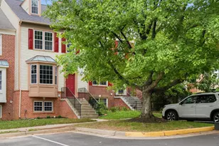8893 Eagle Rock Ln, Springfield, VA 22153 - Photo 1