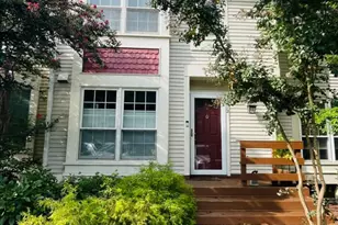 5712 Medallion Ct, Alexandria, VA 22303 - Photo 1