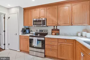 8707 Parry Ln, Alexandria, VA 22308 - Photo 16