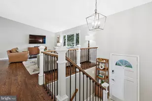 8707 Parry Ln, Alexandria, VA 22308 - Photo 6