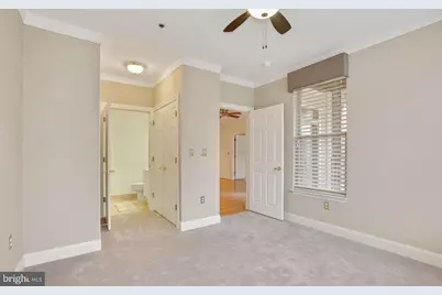 1860 Stratford Park Place #201, Reston, VA 20190 - Photo 18