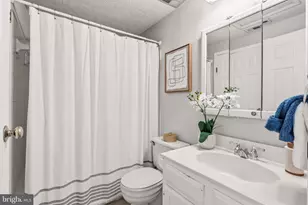1657 Fieldthorn Dr, Reston, VA 20194 - Photo 22