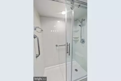 9743 Kings Crown Court #201, Fairfax, VA 22031 - Photo 18