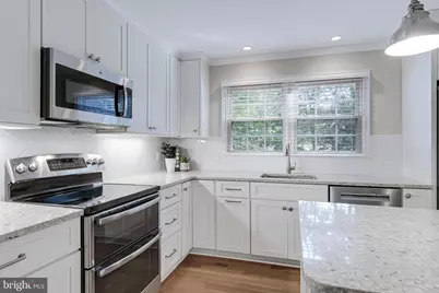 13109 Laneview Court, Herndon, VA 20171 - Photo 18
